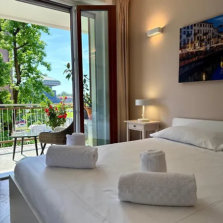 Lr Deluxe - Life Nest * Milán